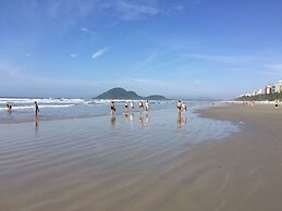 34 Riviera: M4 Giardino 44A, frente Praia, 4Dorms, 3Banh, 2Gar, Varand