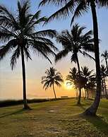 34 Riviera: M4 Giardino 44A, frente Praia, 4Dorms, 3Banh, 2Gar, Varand