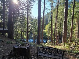 Yuba River Inn