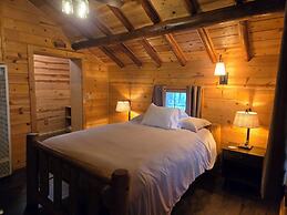 Yuba River Inn