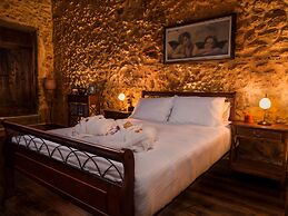 Villa Malaxa and Suites