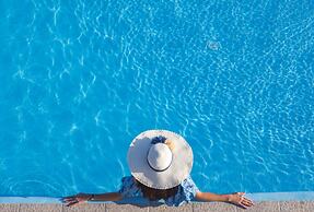 Villa Malaxa and Suites