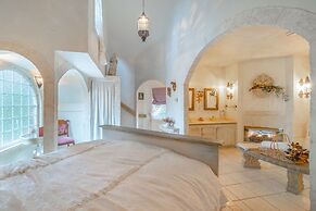 The Cottage and Castle