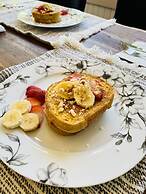 The Cottage and Castle