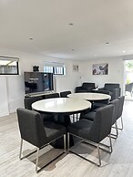 Tranquil Scape-Villa with Pool