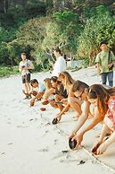 Kini Resort & Village