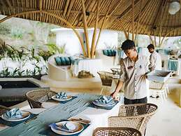 Kini Resort & Village