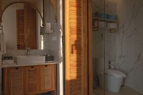 Stone Hotel Dhiffushi