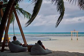 Stone Hotel Dhiffushi