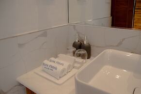 Stone Hotel Dhiffushi