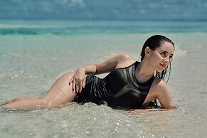 Stone Hotel Dhiffushi