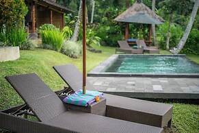 Green Sari Private Villa