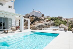 Petra Mare in Mykonos