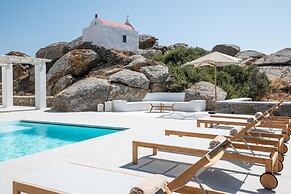 Petra Mare in Mykonos