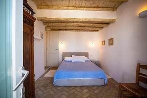 Baroness in Mykonos With 5 Bedrooms and 4 5 Bathrooms