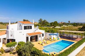Casa Das Areias in Porches