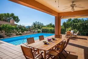 Villa Ionian Rose in Afrato