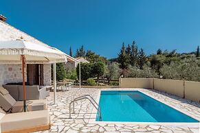 Villa Boscheto Tria in Ionian Islands