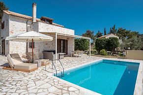 Villa Boscheto Tria in Ionian Islands