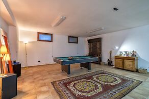 Sardinia Re - Villa Gialla