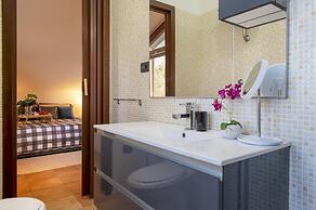 Sardinia Re - Villa Gialla