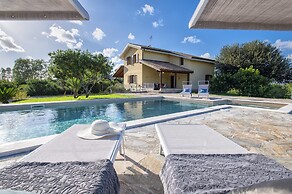Sardinia Re - Villa Gialla