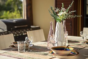 Sardinia Re - Villa Gialla