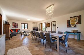 Sardinia Re - Villa Gialla