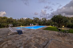 Sardinia Re - Villa Gialla