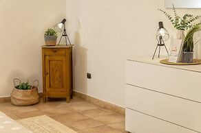 Sardinia Re - Villa Gialla