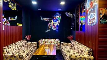 Hotel Rajwada Inn & club