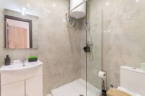 Central  1bdr Apt 50 mts by the Sea Gzira