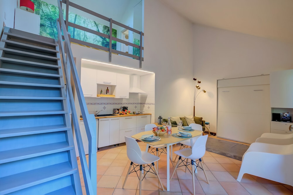 France Apartment