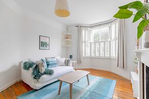 Serene & Stylish 1BD Flat - Tooting Bec!