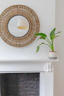 Serene & Stylish 1BD Flat - Tooting Bec!