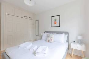 Serene & Stylish 1BD Flat - Tooting Bec!