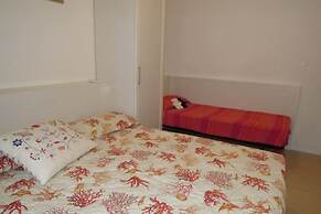 Great one Bedroom Accommodation Close to the sea