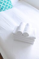 Radiant and Roomy 2BD Flat - Fulham!