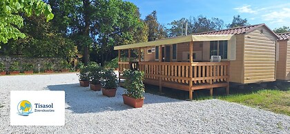 Comfortable Campsite-chalet G10 Tuscany Near sea