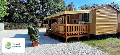 Comfortable Campsite-chalet G10 Tuscany Near sea