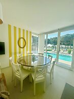 Stunning Villa With Pool and Lagoon View