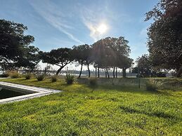 Stunning Villa With Pool and Lagoon View