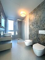 Stunning Villa With Pool and Lagoon View