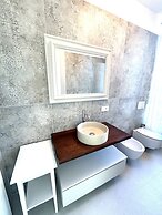 Stunning Villa With Pool and Lagoon View