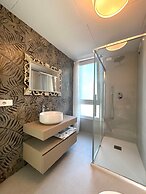 Stunning Villa With Pool and Lagoon View