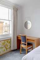 Beautifully Designed 2BD House - by Queen's Park!