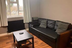 Spacious 1BD Flat - 4 Mins to Regent's Canal!