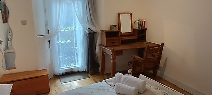 Central 1 - Bed Apartment in Edinburgh Sleeps 3