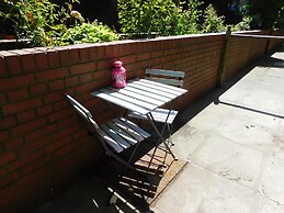 Central 1 - Bed Apartment in Edinburgh Sleeps 3