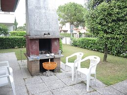 Villa With Private Garden in Bibione - Beahost